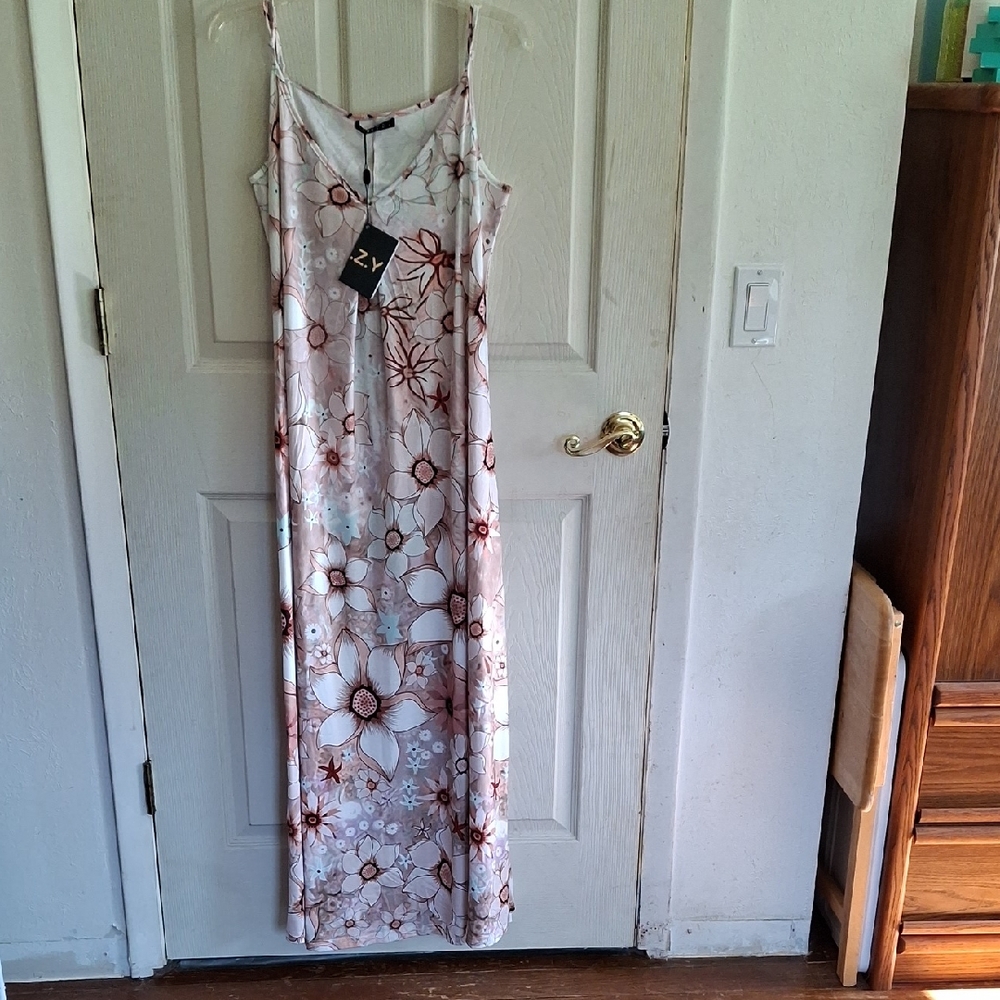 NWT Floral Maxi Dress with Spaghetti Straps, L
